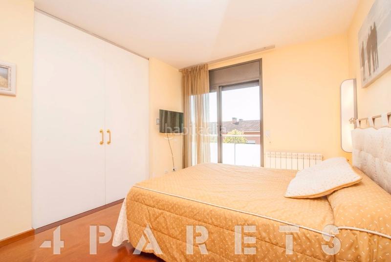 Foto bcaddf36-6b23-4448-be0a-582ca82a2c5a. Reihenhaus mit heizung parking pool in Cabrils