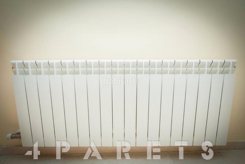 Foto c5afe361-a904-45cb-8558-e9b7b55a6a13. Reihenhaus mit heizung parking pool in Cabrils