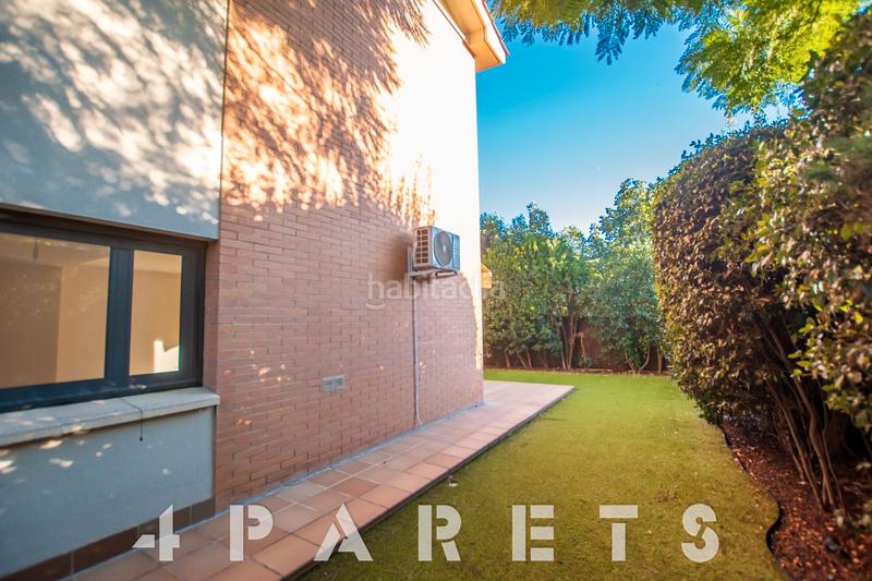 Foto e51fb552-1ba7-4019-ac7b-5a46bde6033e. Reihenhaus mit heizung parking pool in Cabrils