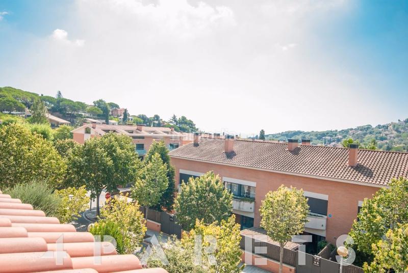 Foto fe12dcdf-7047-4cbe-9a46-3b8bd14b9cef. Reihenhaus mit heizung parking pool in Cabrils