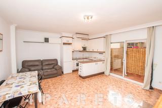 Lloguer Planta baixa a Centre. Planta baja amueblada de 1 habitación con garaje en el semicentr