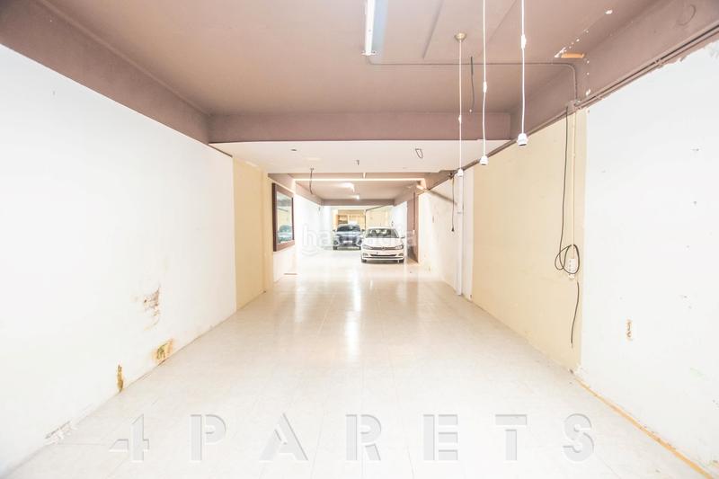 Foto 8a21f6c5-e353-4033-941a-ccdd37494370. Lloguer local comercial a Centre Mataró