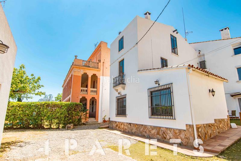 Foto 9f4cd2b7-4824-4743-ad8d-09c95b9b02a3. Casa adosada sensacional casa adosada a tres vientos en el centro en Cabrera de Mar