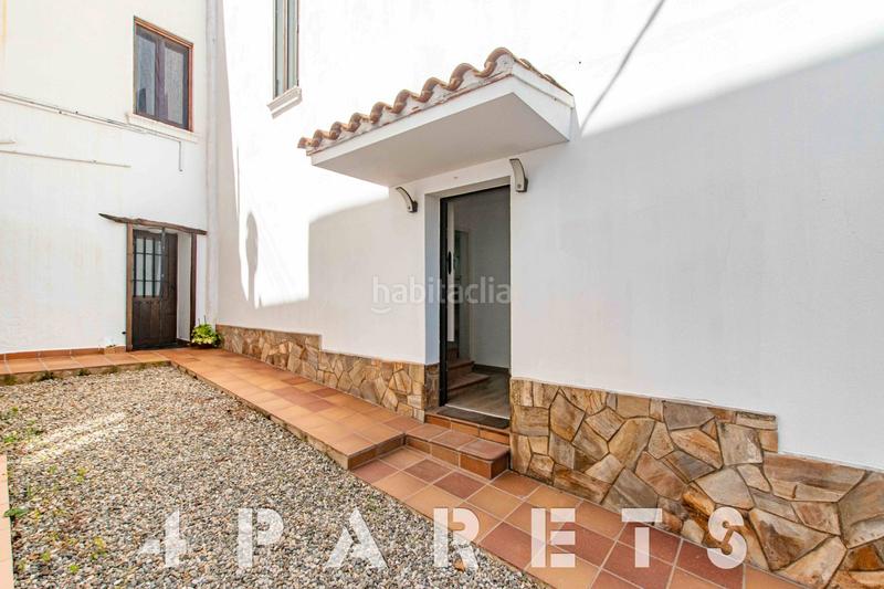 Foto bd9a3911-8864-4fb7-b787-135cabe14ef4. Casa adosada sensacional casa adosada a tres vientos en el centro en Cabrera de Mar
