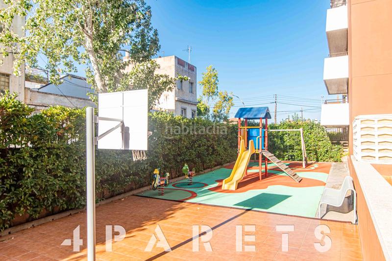 Foto c2c7cf6b-0ad7-490b-a8de-207949bac7d9. Planta baja fantástica planta baja totalmente reformada en una de las comunidades más prestigiosas en Vilassar de Mar