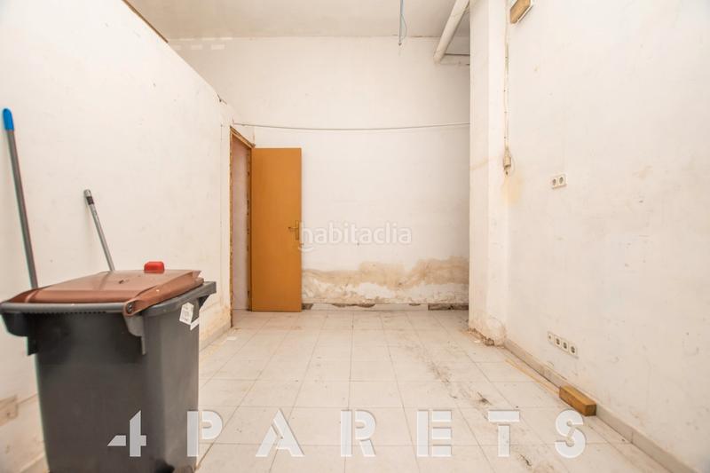 Foto b9a322fa-cb1e-4a36-8220-cf7f28dc49c1. Lloguer local comercial a Centre Mataró