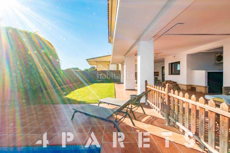 Foto 859607db-228e-4861-b21f-260555176b16. Chalet mit kamin heizung parking pool in Premià de Dalt