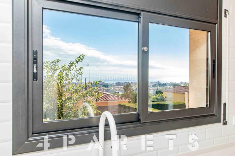 Foto bda81e11-d9bd-40e5-9a75-fc838712915b. Chalet mit kamin heizung parking pool in Premià de Dalt