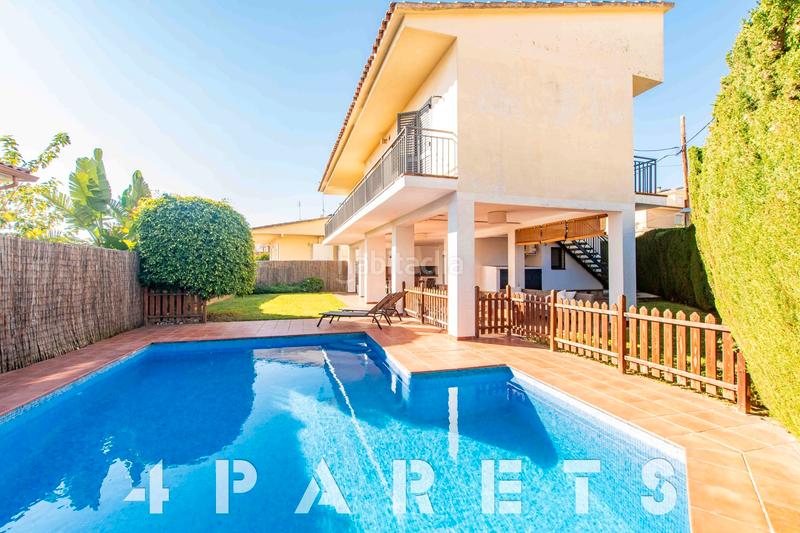 Foto c713bbc0-1472-4f9e-a373-3c9d313c31c6. Chalet mit kamin heizung parking pool in Premià de Dalt