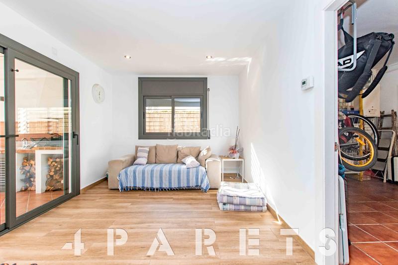 Foto d6c52949-421c-4802-a965-1d997e4f6b06. Chalet mit kamin heizung parking pool in Premià de Dalt