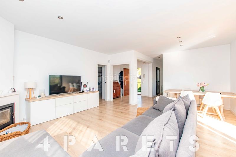 Foto ec3515ba-7319-4619-ab67-01afbab5bac9. Chalet mit kamin heizung parking pool in Premià de Dalt