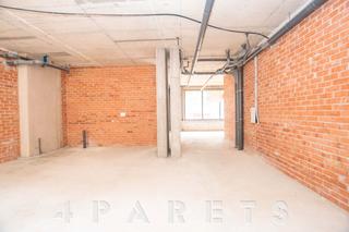 Local commercial  Plaça de la coca de mataró. Fantástico local de 110m2 cerca de la estación de tren de mataró