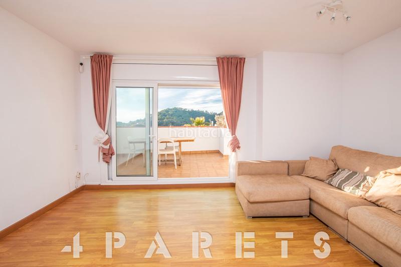 Foto 322f28b2-4aad-41a4-87a8-25fc93875b51. Location attique avec chauffage dans Sant Cebrià de Vallalta