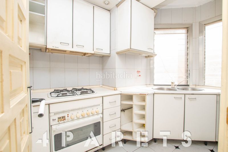 Foto 327227b1-6c7f-4a7a-8787-b6480c122dc4. Ático soleado ático de 2 habitaciones en el centro en Mataró