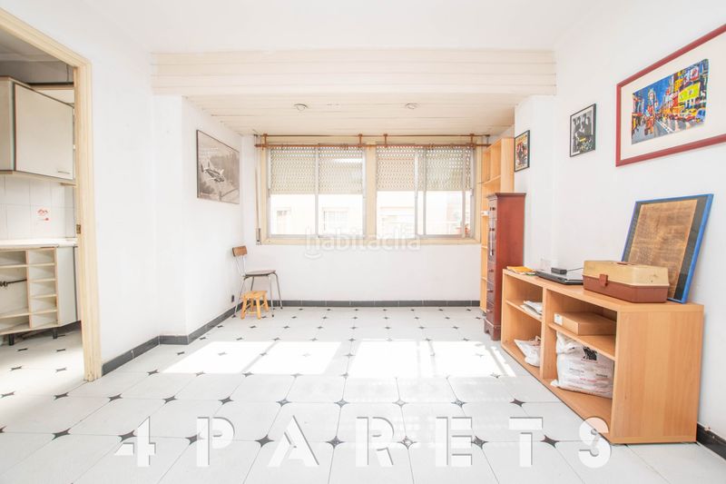 Foto 5a6539d0-4ac5-45b9-8bb8-35ad03931860. Ático soleado ático de 2 habitaciones en el centro en Mataró