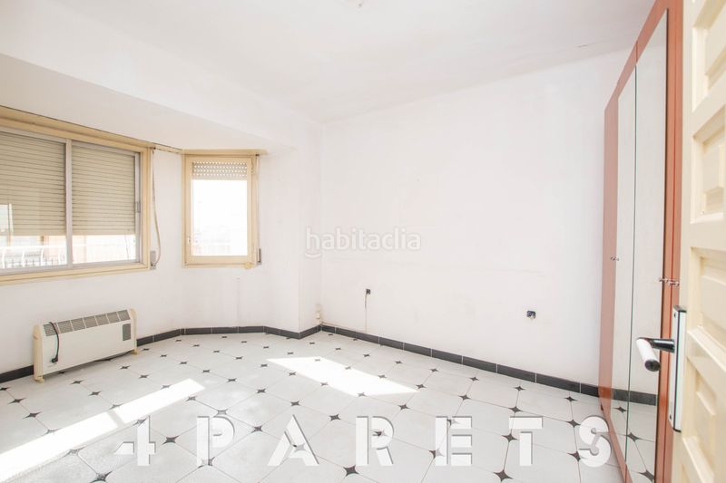 Foto 602fe23c-c65c-4dd7-8c8f-2b81bf14da2c. Ático soleado ático de 2 habitaciones en el centro en Mataró