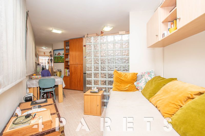 Foto 136604d6-37a0-4feb-8488-74eabd32797a. Loft amb calefacció aparcament a Centre Mataró
