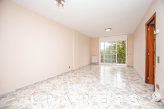Affitto Appartamento  Riera de cirera. Precioso piso de 3 habitaciones con garaje en la zona del camí d