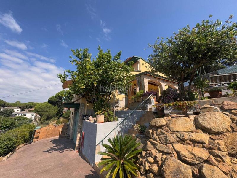 Foto 1099a6fb-79c8-4169-97a5-c39776b29bd8. Chalet con impresionantes vistas al mar en Palafolls
