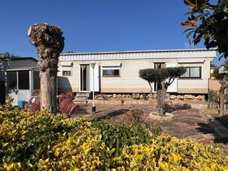 Maison  Camping caravanning internacional costa brava. Bungalow en venta esquinero y orientada a sur