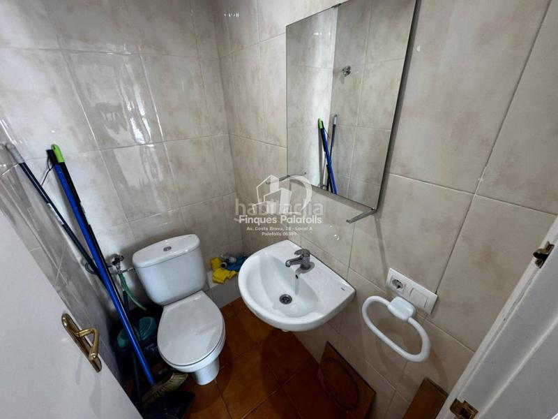 Foto 417ab161-ad94-47ff-99fb-386482ad3620. Location local commercial dans Malgrat de Mar