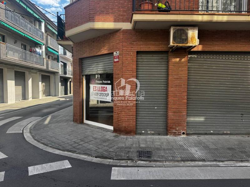 Foto 9278203f-ef62-49e9-8907-e80884753786. Location local commercial dans Malgrat de Mar