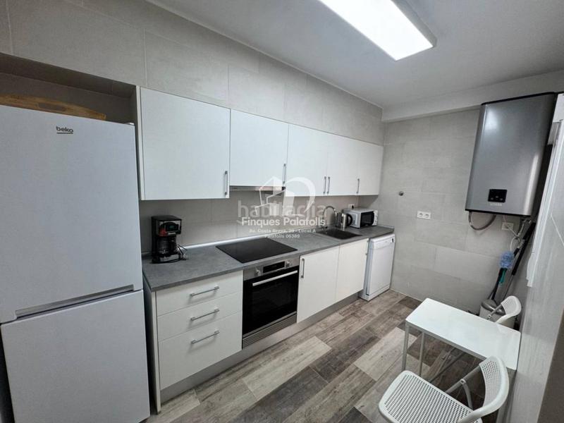 Foto 1e52f9fd-2d02-482b-88a2-4402f57363fa. Maison jumelée avec parking dans Malgrat de Mar