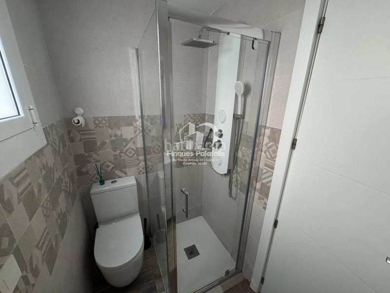 Foto 6935eb6b-da3f-41fa-aabe-f211059c7e0a. Maison jumelée avec parking dans Malgrat de Mar