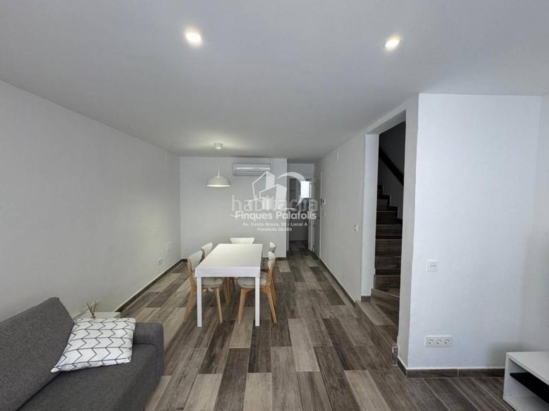 Foto 9fe9bd92-2d6e-4a77-bc74-33baa16ff234. Maison jumelée avec parking dans Malgrat de Mar