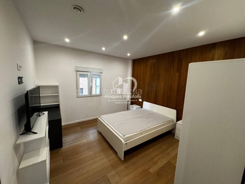 Foto c5b85cb4-67db-400b-8202-b0211559b200. Flat in Eixample Sant Feliu de Guíxols