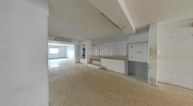 Foto 14d4e618-9abb-4d3b-967e-836d76bae45c. Local comercial amplio local comercial en venta en Viladecans