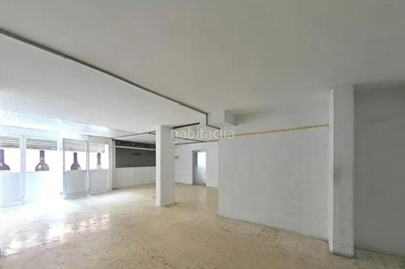 Foto ae9ad968-f0f2-4473-9e5d-7842d24f4051. Local comercial amplio local comercial en venta en Viladecans