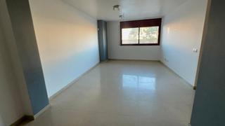 Pis  Carrer del camp. Entresuelo en venta en sant carles de la ràpita, a 5 minutos del