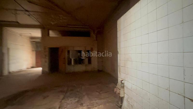 Foto 04c6b573-e88b-4a99-ae3f-9b5cd7d89fa7. Locale commerciale in carrer del monestir de ripoll 7 in Reus