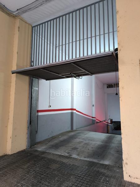 Foto 2ea2db64-cb0b-4391-9e0a-b04da0bceb80. Parking coche en carrer del canonge doctor auguet 53 plaza de aparcamiento en Viladecans