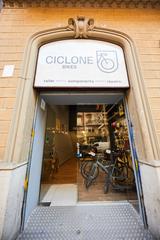 Locale commerciale  Carrer de provença. Local en venta en eixample – con rentabilidad para inversores
