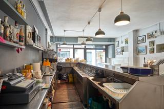 Local commercial  Passatge de flaugier. Se vende cafetería en pleno funcionamiento – guinardó, barcelona