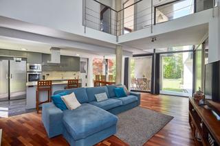 Chalet  Passeig de can figueres. Entre montseny y la costa brava | casa unifamiliar eficiente con