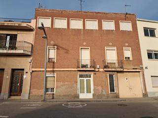 Maison jumelée  Carrer carme. Oportunidad para construir hasta 9 pisos – casa para reformar o