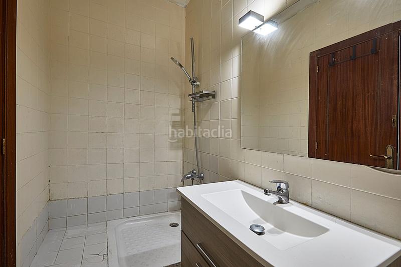 Foto e23c8945-9e7f-4680-8c50-260823c31f18. Piso ?? un hogar con vistas para soñar en familia ? en Mataró