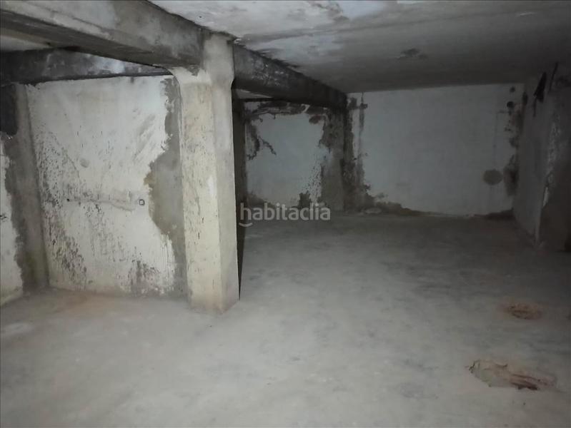 Foto af143694-bf4f-44eb-90bf-d6f69307d34c. Local commercial dans pla de maset - cap de Salou Salou