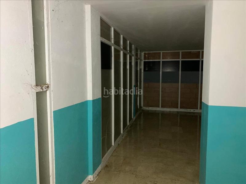 Foto daf5cfc4-e4c8-46d7-b0e7-00893b445eb2. Local commercial dans pla de maset - cap de Salou Salou