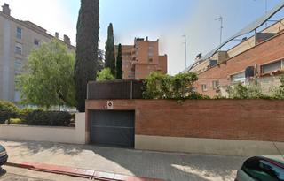 Parking coche en Carrer de Borràs 13