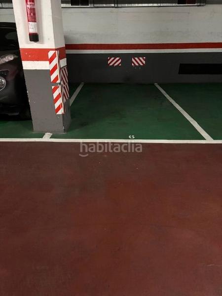 Foto 5848e11b-2a86-4772-9175-eb15cd6eedc1. Parking coche plaza de parking en venta en El Camp d´en Grassot i Gràcia Nova Barcelona