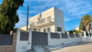 Lloguer Xalet  Carrer panamà. Alquiler temporal espectacular casa de lujo con vistas al mar y