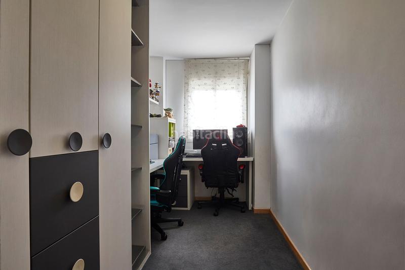 Foto 0c2805f9-6988-4367-b13c-1316e7332f8a. Piso  en venta en Olesa de Montserrat