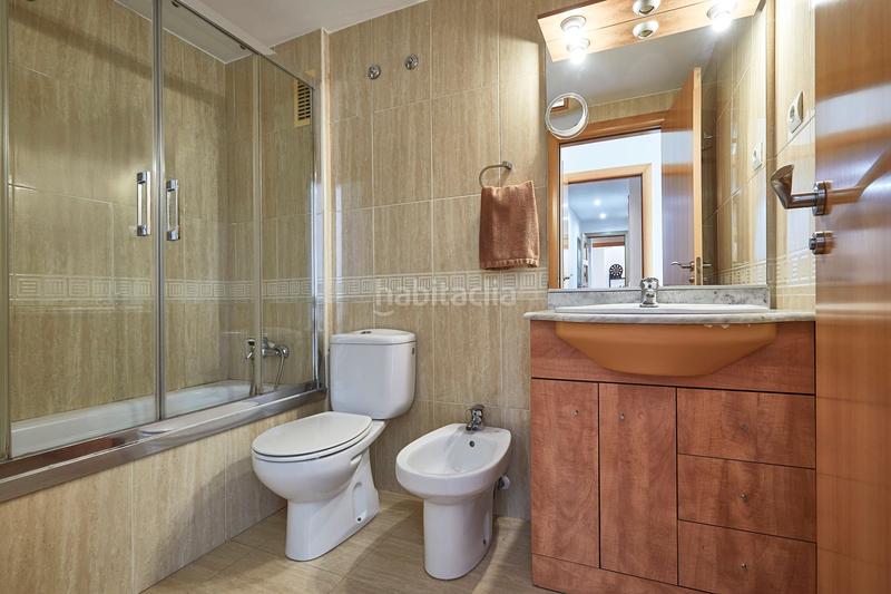 Foto 81a8b321-77c2-436a-8f4d-46a59dc89094. Piso  en venta en Olesa de Montserrat