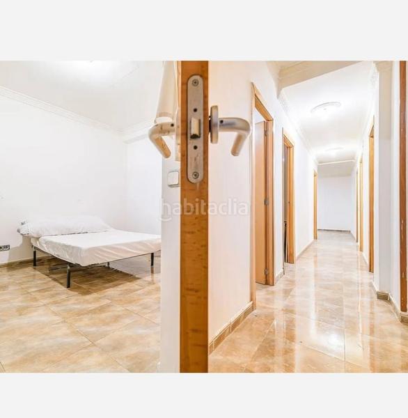 Foto beb28316-4435-49a1-9f87-36423a7f1a19. Piano terra in La Roureda Viladecans