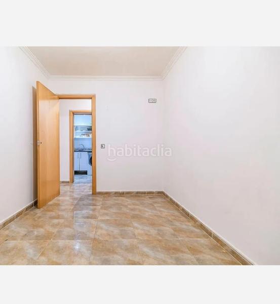 Foto e81a2c30-1ff7-49ec-9497-93613b8a44f4. Piano terra in La Roureda Viladecans