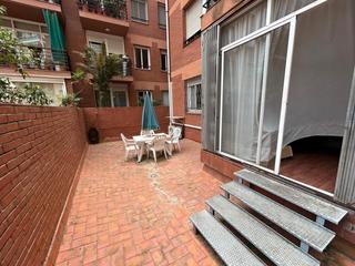 Lloguer Oficina  Carrer d'hipòlit lázaro. Oficina en alquiler en gràcia – camp d’en grassot